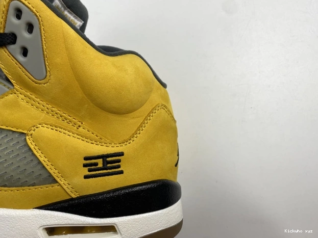 Jordan Retro T23 5 Air 454783-701 Tokyo 0626